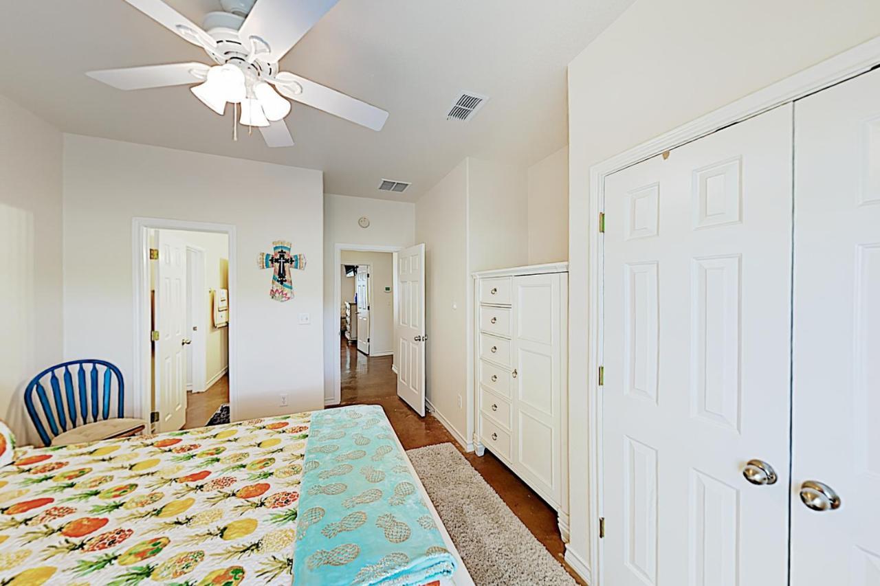 Life Is Better By The Shore Rockport Exterior photo