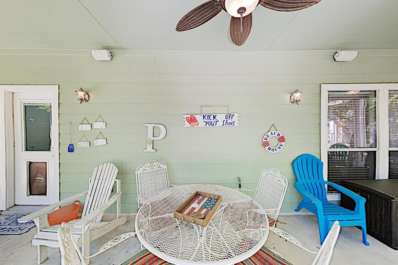 Life Is Better By The Shore Rockport Exterior photo